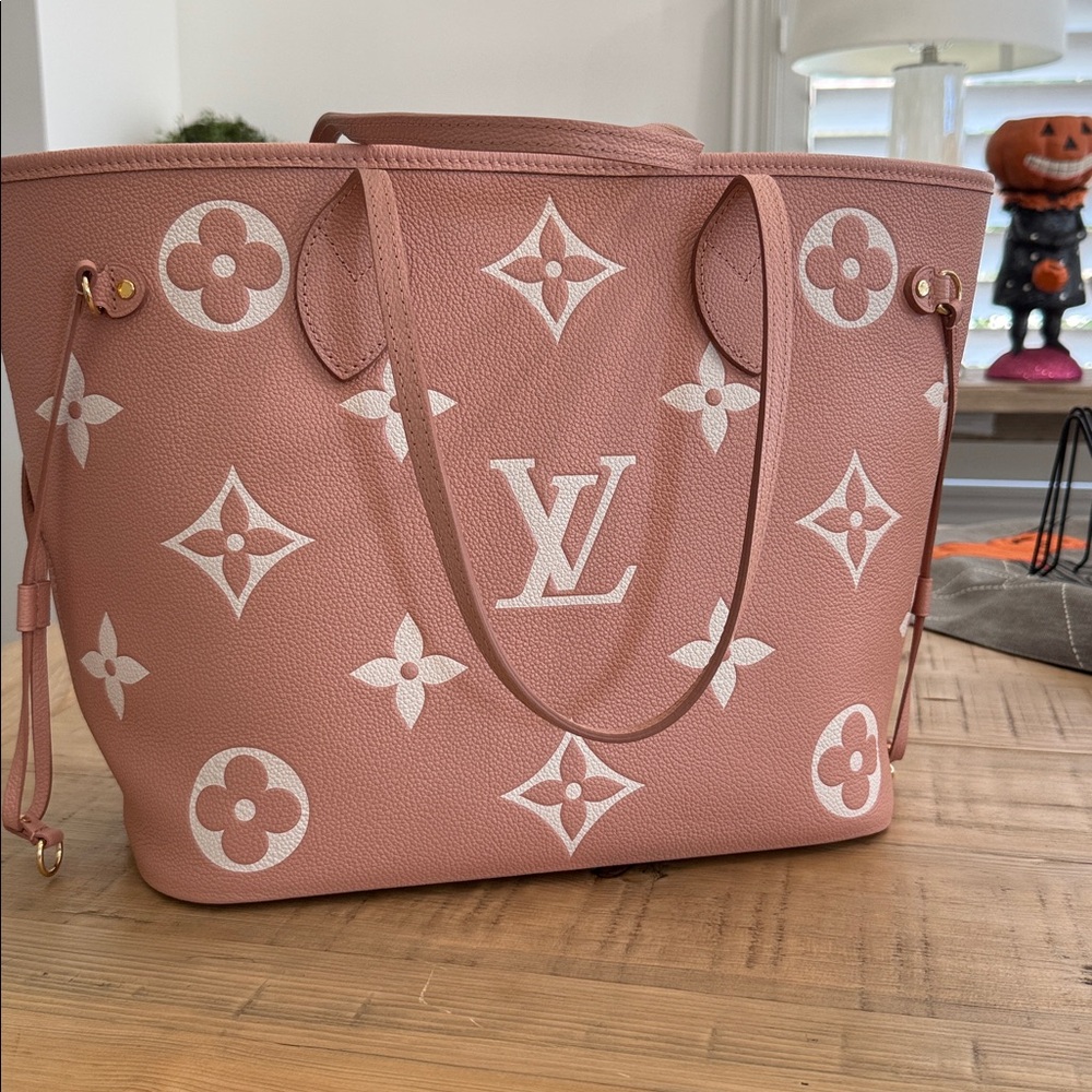 Limited Edition Louis Vuitton Neverfull